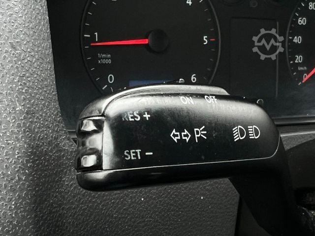 Kleinbus VOLKSWAGEN T5 Kombi 1.9 Tdi Lang 9 Sitze Klima Schiebetür