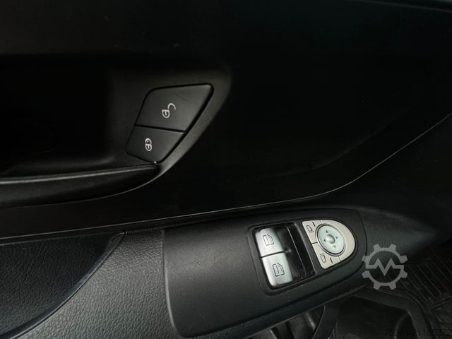 Kleinbus MERCEDES-BENZ Vito 111 Cdi BlueTEC 9 Sitze Klima Navi Tempomat