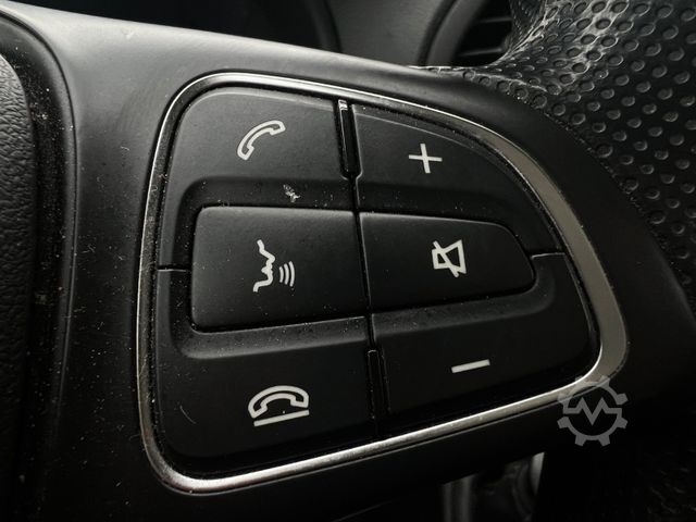 Kleinbus MERCEDES-BENZ Vito 111 Cdi BlueTEC 9 Sitze Klima Navi Tempomat