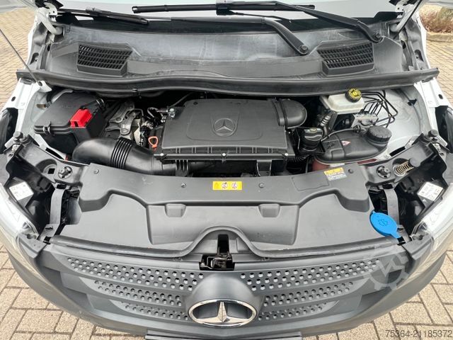 Kleinbus MERCEDES-BENZ Vito 111 Cdi BlueTEC 9 Sitze Klima Navi Tempomat