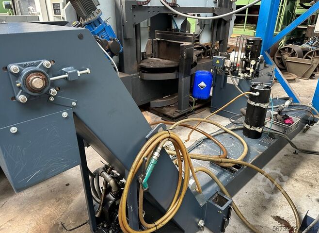 Vertical machining center SPINNER VC 1460