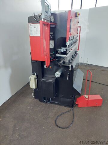 Hydr. Press brake AMADA RG 25-12