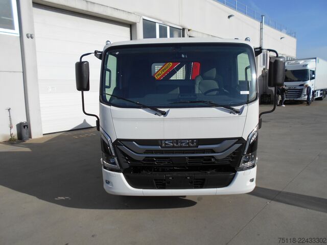 Transporter mit Kipper Isuzu M30 (7,5 ton) - GRU E RIBALTABILE