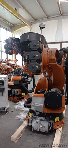 Industrial robot KUKA KRC2 ED05 KR 240 L180-2 2000 /2006 MODEL