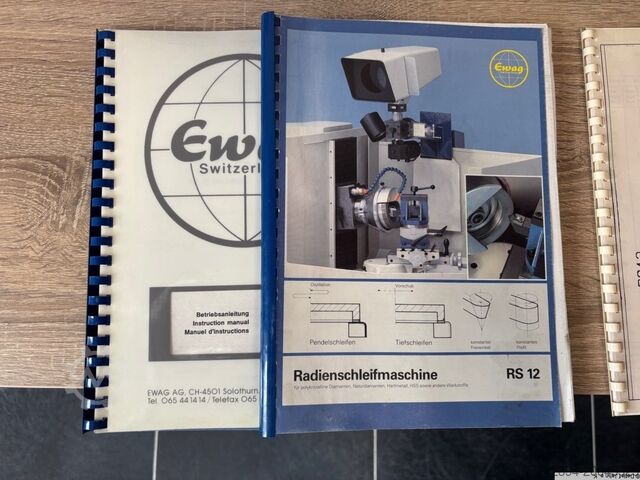 Werkzeugschleifmaschine - Universal EWAG RS 12