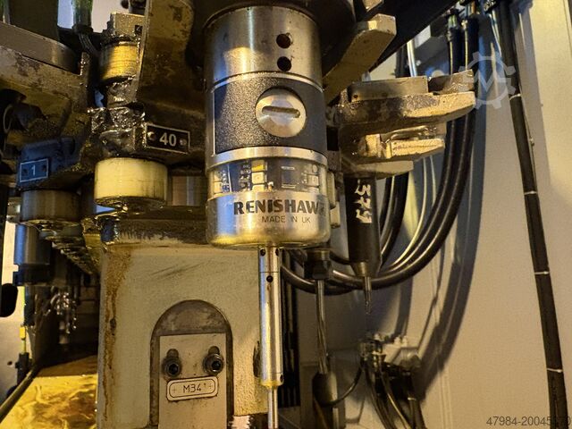 Five-axis machining center CHIRON MILL 800