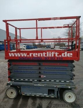 Scherenarbeitsbühne Skyjack SJ III 4740 Elektro 13,80 m