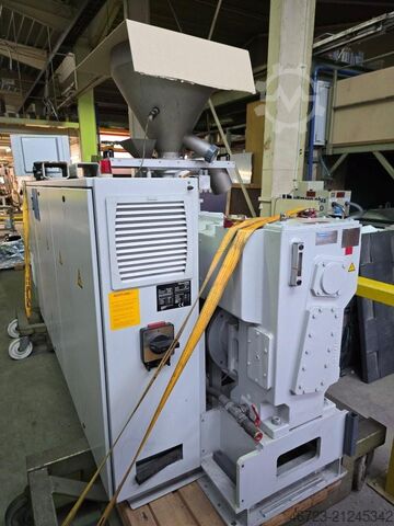 Plastic production line KRAUS - MAFFEI KMD 75 XS/P