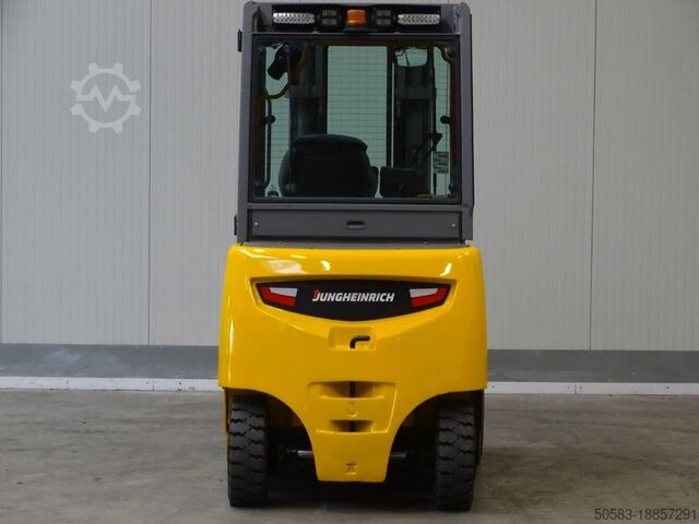 Elektro 4 Rad-Stapler Jungheinrich EFG540k - TRIPLEX