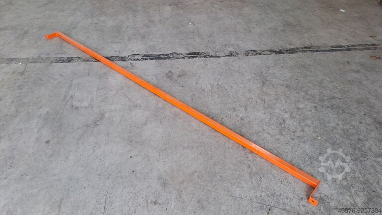 Durchschubsicherung Palettenregal Regal Feralco/ Lichte Weite: 2.710 mm/ Profilabmessung: 35 x 35 mm