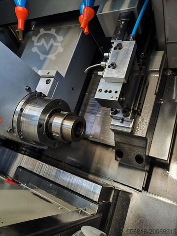 Swiss type turning lathe Citizen M32V