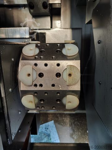 Swiss type turning lathe Citizen M32V