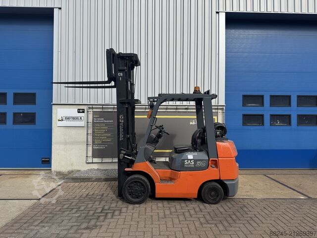 VS-22045 Triplex LPG Forklift Toyota Sidehift Freelift bj2001 TOYOTA 7FGCU30