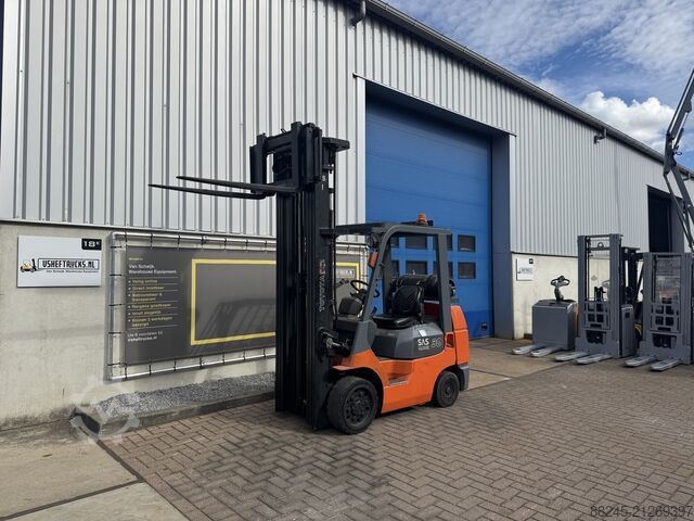 VS-22045 Triplex LPG Forklift Toyota Sidehift Freelift bj2001 TOYOTA 7FGCU30
