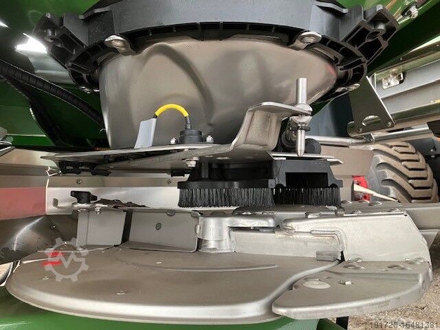 Fertilizer spreader Amazone ZA-TS Hydro 4200 Ultra