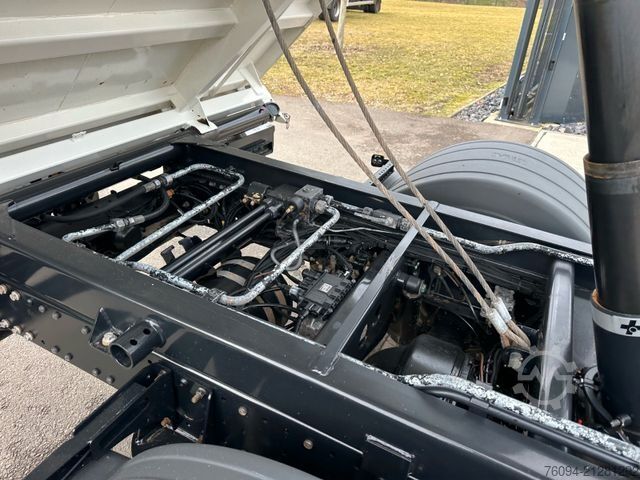 Autokran MAN TGL 12.220 Kipper KRAN 14m FUNK Greifer  AHK