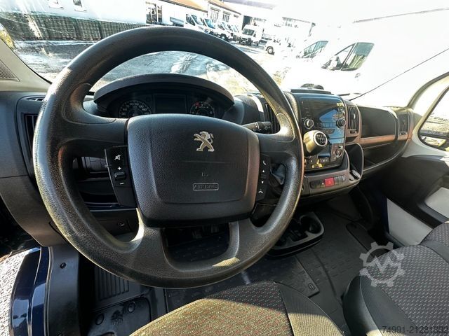 Pritschenwagen PEUGEOT Boxer Pritsche 335 L2 BlueHDi 130