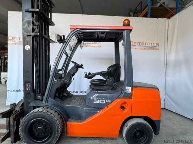 Diesel Forklift Toyota 8FDF30