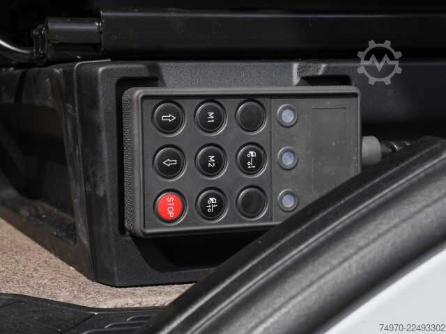 Standard tractor unit Iveco S-Way AS440S50T/P