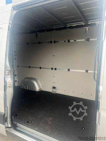 High top van MERCEDES-BENZ Sprinter 215 9G-TR HOCH+LANG KLIMA 3-SITZ KAMERA