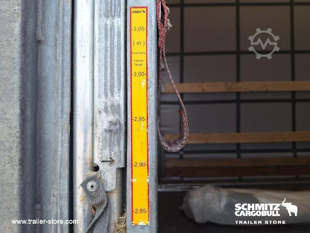 Open semitrailer with tarp Schmitz Cargobull Curtainsider Mega
