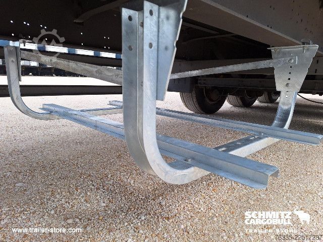 Open semitrailer with tarp Schmitz Cargobull Curtainsider Mega