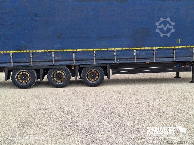 Open semitrailer with tarp Schmitz Cargobull Curtainsider Mega