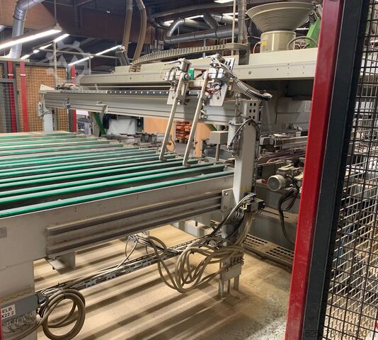 Feeding / stacking system Wamhoff Beschickung und Stapelanlage