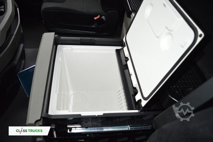 Standard tractor unit MAN TGX 18.470 GX