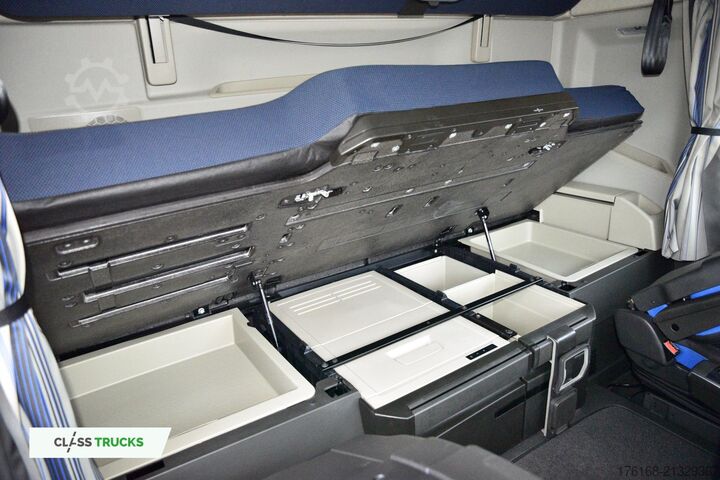 Standard tractor unit VOLVO FH 460 Globetrotter XL i-Save