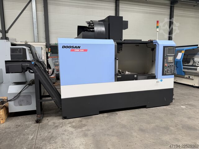 Vertikales Bearbeitungszentrum DOOSAN DNM 500