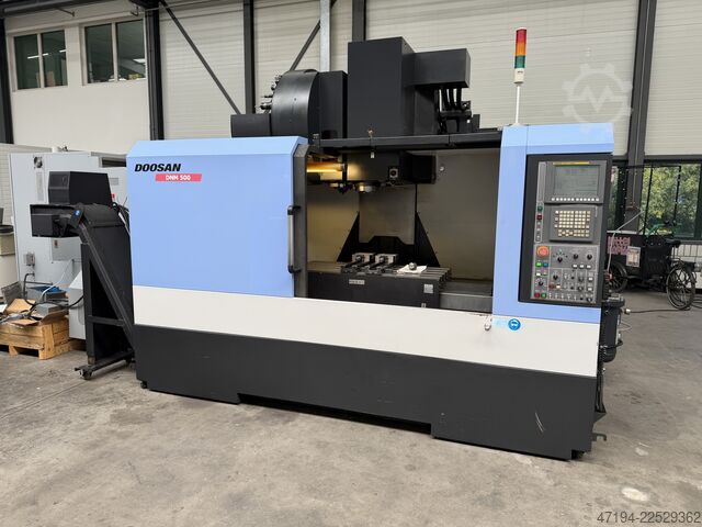 Vertikales Bearbeitungszentrum DOOSAN DNM 500