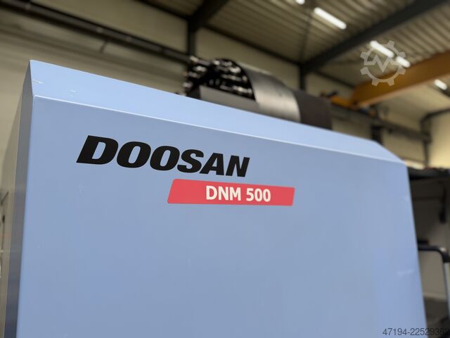 Vertikales Bearbeitungszentrum DOOSAN DNM 500