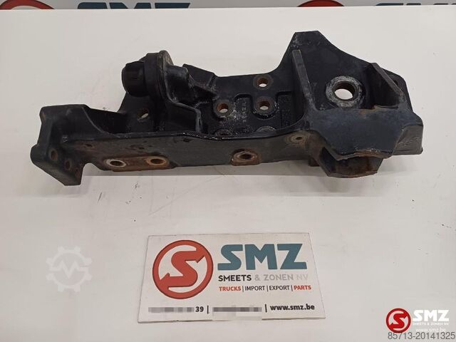 Chassis part Volvo Occ framebeugel linksvooraan Volvo