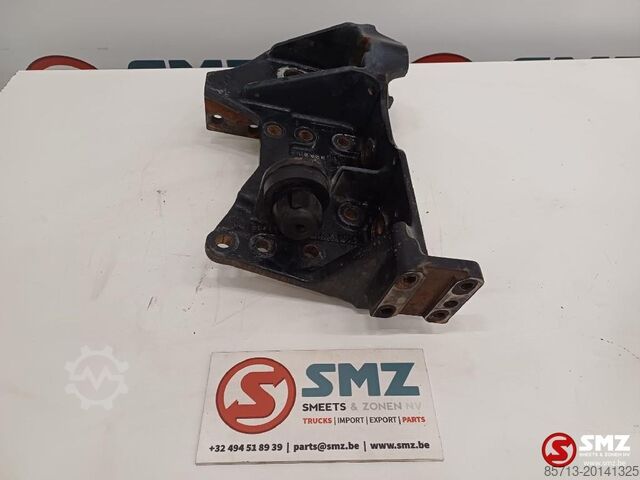 Chassis part Volvo Occ framebeugel linksvooraan Volvo