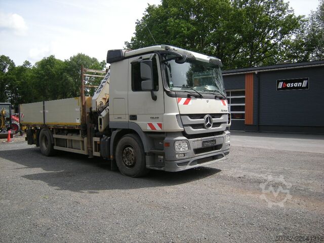 Truck mounted crane Mercedes-Benz Actros 1848