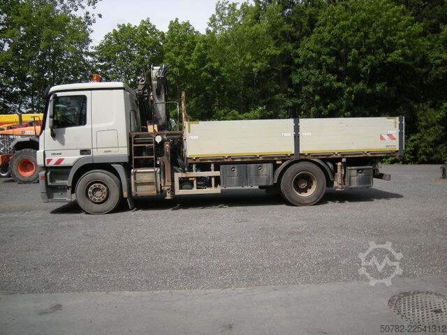 Truck mounted crane Mercedes-Benz Actros 1848