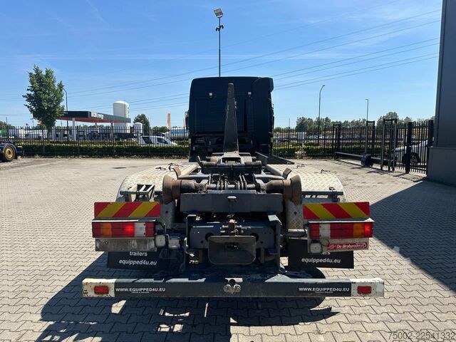 Hook arm system Mercedes-Benz Actros 2544 ACTROS 2644 6x2 / 3 PEDALS / RETARD...