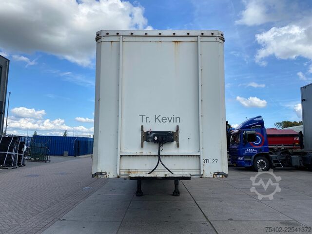 Curtain sided Pacton /Hard-Wood Floor / Steering Axle / 1x Lift Axle...