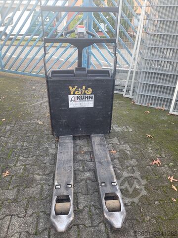 Hochregallager ELEKTRO DEICHSEL/HUBWAGEN 2500 t