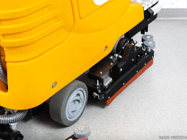 Scrubber Dryer Adiatek Coral 70 NEW BATT Adiatek Coral 70 S - 476mth NEW BATTERIES