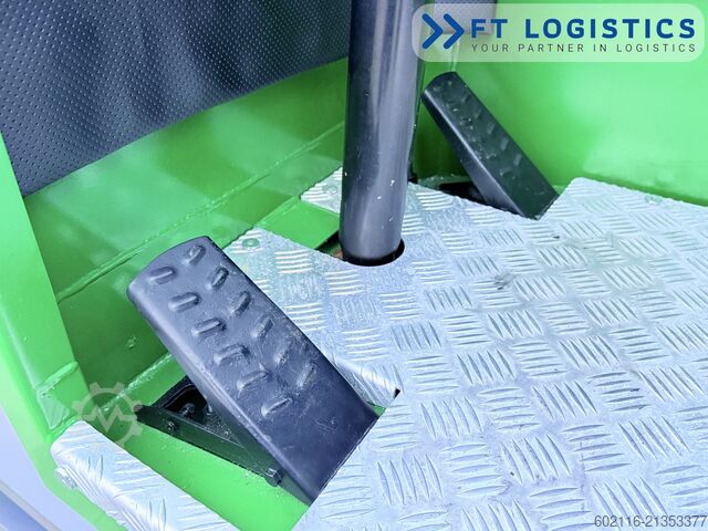 4-way forklift Combilift C4000 TRIPLEX 6900 GAS FREE LIFT CABIN