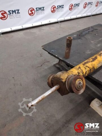 Hydraulic system Diversen Occ hydraulische zuiger ca. 280 cm lang , 10 cm br
