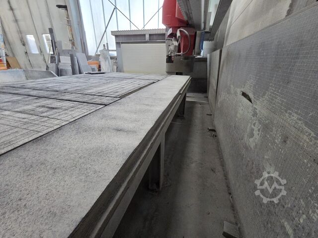 Machining center NOAT QUBO