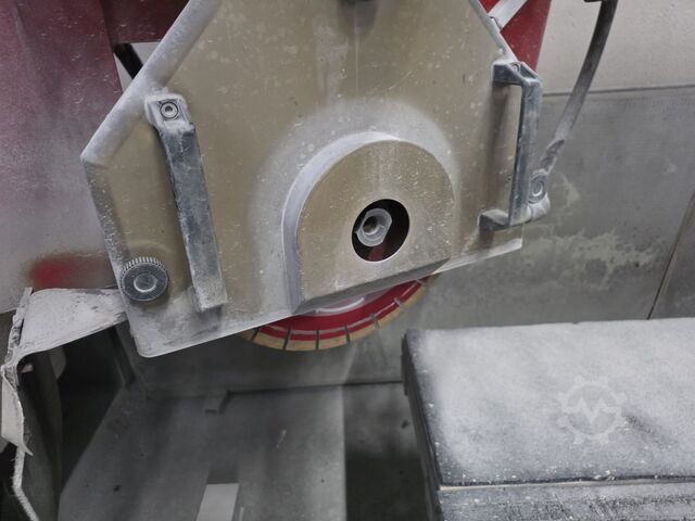 Machining center NOAT QUBO