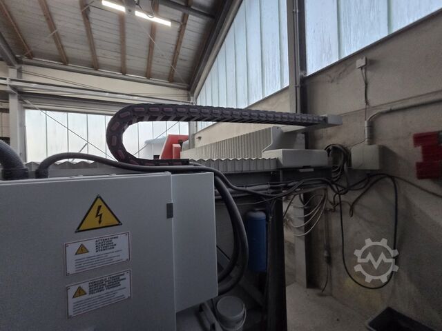 Machining center NOAT QUBO
