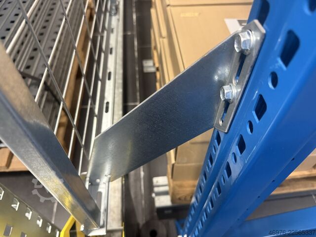 Diagonal length: 410 mm / Overhang: 225 mm Agraffenwinkel für Rückwandgitter Gitter Konsole Halter Befestigungswinkel