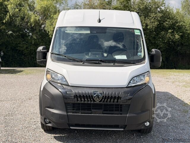 High-roof long-wheelbase panel van Peugeot Boxer Kasten 435 L4H2  180 AUT/NAvi/PDC