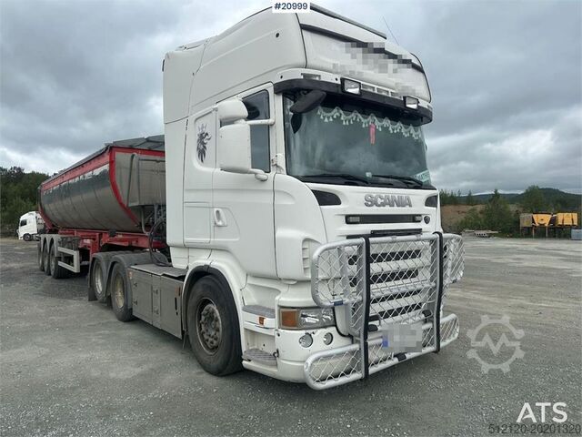 Standard tractor Scania 480 6x2 truck w/ hydraulics and new engine.