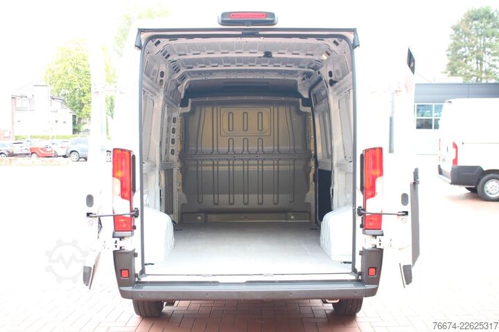 Kastenwagen Citroën Jumper Kasten 35 L2H2 BlueHDi 140 Standhzg Kamer